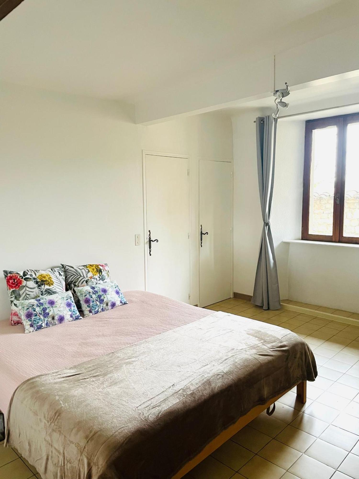 Appartement Bel Lumineux Au Pied Du Mont Ventoux *
